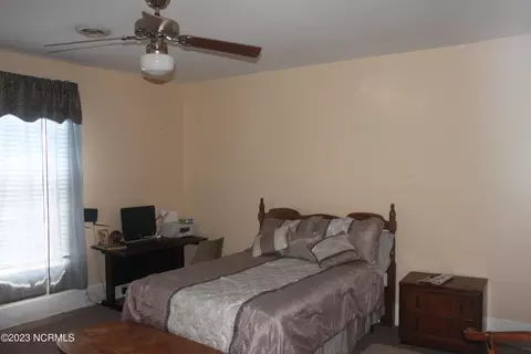 106 E 4th St, Weldon, NC 27890 photo 18