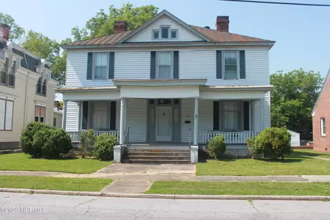 106 E 4th St, Weldon, NC 27890