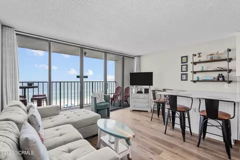 1615 Lake Park Blvd S UNIT 611, Carolina Beach, NC 28428