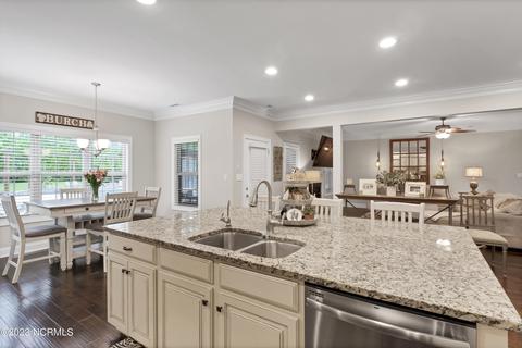 252 Aster Pl, Hampstead, NC 28443 photo 14