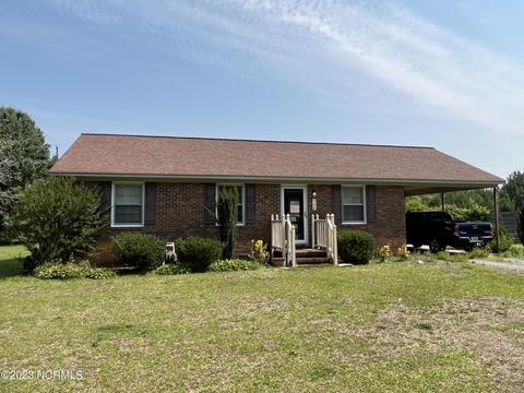 268 Old Drag Strip Rd, Clinton, NC 28328