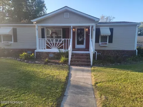 1312 Goldsboro St, New Bern, NC 28560