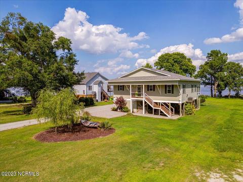 209 Beech St, New Bern, NC 28560 photo 2