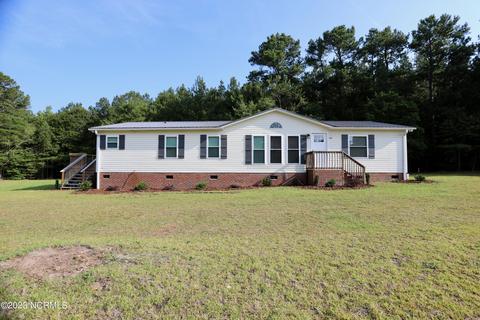 284 Grady Rd, Cameron, NC 28326