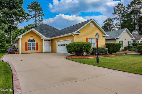 8879 Balfour Dr NW, Calabash, NC 28467