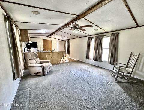 301 S Stringfield St, Atkinson, NC 28421 photo 5