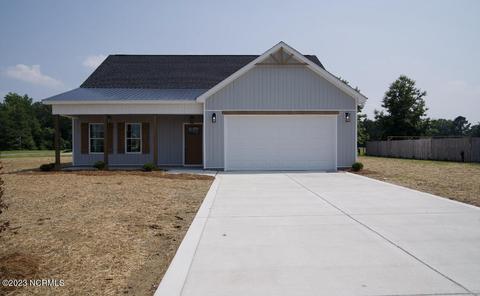 3007 Falcon Ct, Deep Run, NC 28525