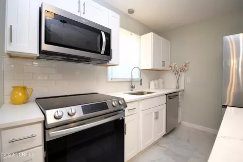 4570 Wilson Dr, Ayden, NC 28513 photo 8