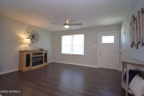 4570 Wilson Dr, Ayden, NC 28513 photo 3