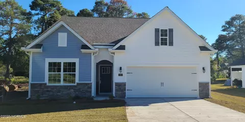 1903 Caracara Dr, New Bern, NC 28560