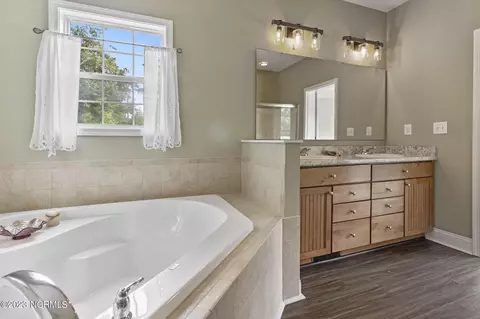 500 Bishop Dr, Hampstead, NC 28443 photo 12