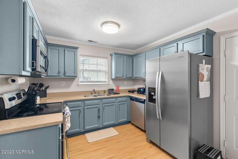 1024 Spring Villa Dr, Jacksonville, NC 28540 photo 15