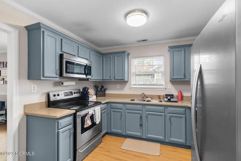 1024 Spring Villa Dr, Jacksonville, NC 28540 photo 13
