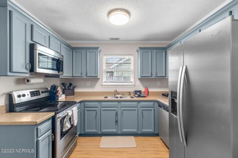 1024 Spring Villa Dr, Jacksonville, NC 28540 photo 14