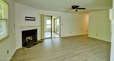 120 Red Bird Ln, Hampstead, NC 28443 photo 6