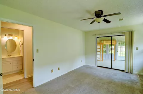 120 Red Bird Ln, Hampstead, NC 28443 photo 17