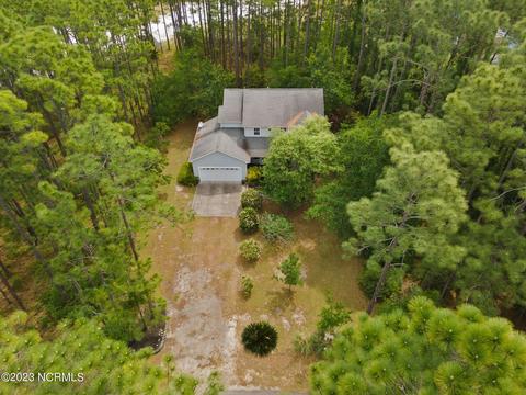 72 Lakewood Rd, Southport, NC 28461