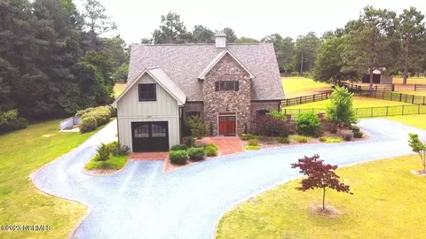 2545 Lakebay Rd, Vass, NC 28394