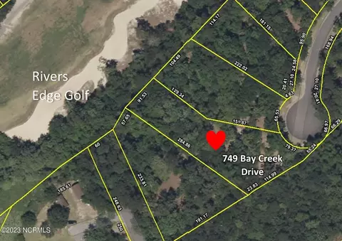 749 Bay Creek Dr SW, Shallotte, NC 28470