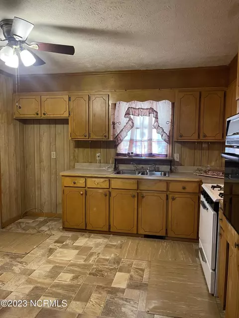 119 West Ave, Hamlet, NC 28345 photo 28