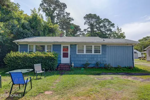 5501 Myrtle Grove Rd, Wilmington, NC 28409