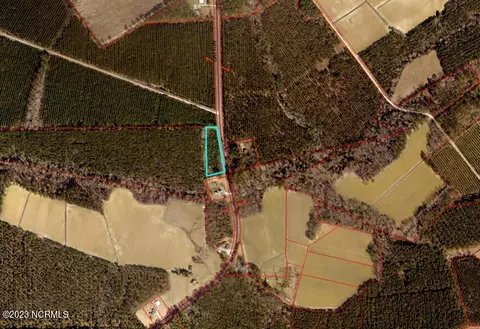 990 Cayton Rd, Ernul, NC 28527