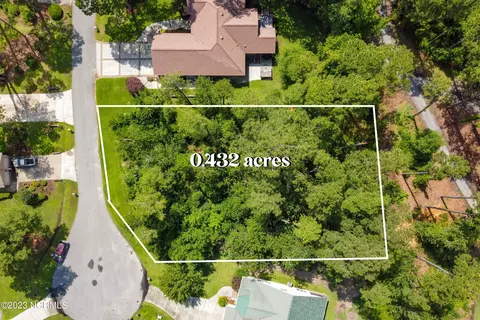 907 Shipyard Pt, New Bern, NC 28560