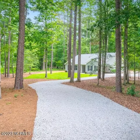 116 Waters Edge Dr, Chocowinity, NC 27817 photo 3