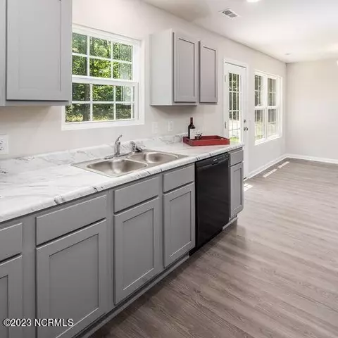116 Waters Edge Dr, Chocowinity, NC 27817 photo 14