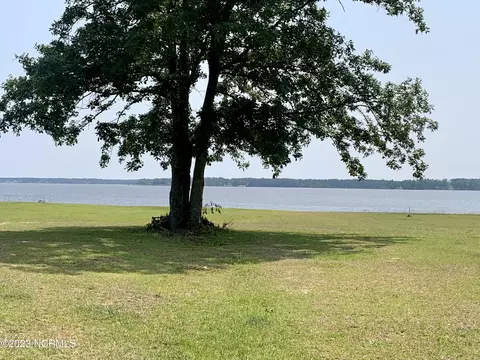 117 Evening Dr, Stella, NC 28582