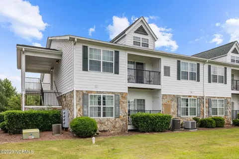 530 Little River Farm Blvd #D-204, Carthage, NC 28327