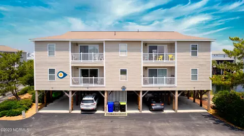 240 W Second St #7B, Ocean Isle Beach, NC 28469