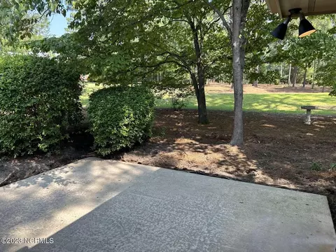 310 Pinehurst Trace Dr, Pinehurst, NC 28374 photo 2