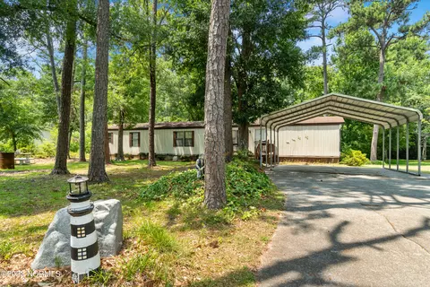 151 Bogue Forest Dr, Newport, NC 28570