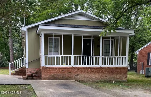 802 Briggs St S, Wilson, NC 27893