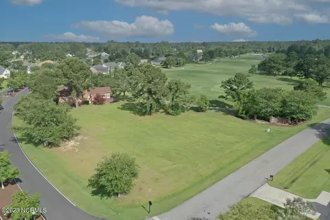 263 S Middleton Dr NW, Calabash, NC 28467