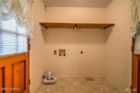 104 Curtis Ave, Hamlet, NC 28345 photo 13