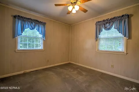 104 Curtis Ave, Hamlet, NC 28345 photo 21