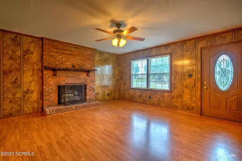 104 Curtis Ave, Hamlet, NC 28345 photo 7