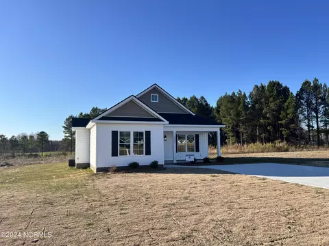 3803 Lightwater Ln, Elm City, NC 27822