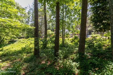 14 Halkirk Dr, Pinehurst, NC 28374
