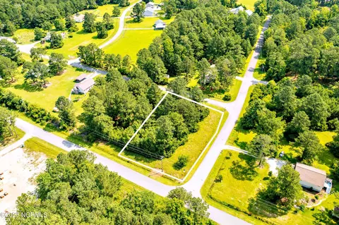 5301 Anchor Way, Oriental, NC 28571