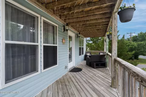 111 Colington Dr, Kill Devil Hills, NC 27948 photo 2