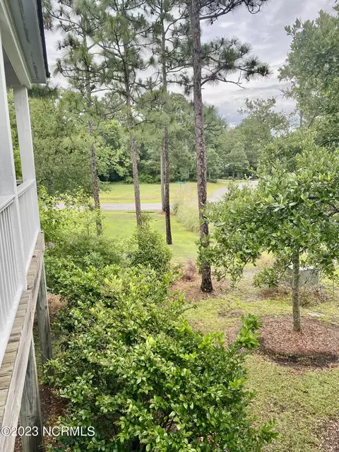 127 Royal Tern Dr, Hampstead, NC 28443 photo 2