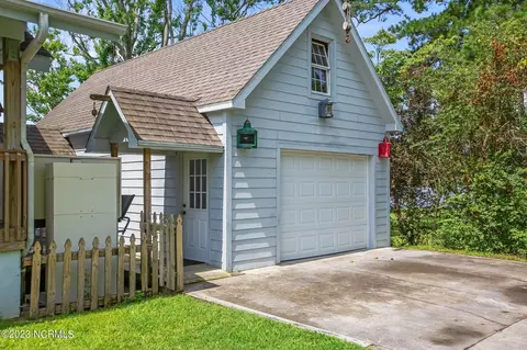 207 Front St, Bath, NC 27808 photo 5
