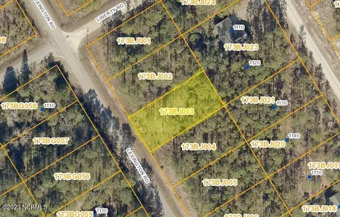 1121 Lexington Rd, Boiling Spring Lakes, NC 28461