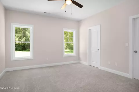 330 Neuse Rd, New Bern, NC 28560