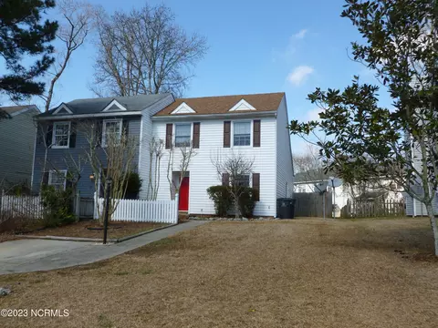 120 Greenford Pl, Jacksonville, NC 28540