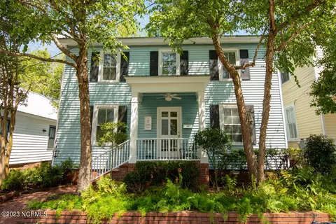 214 Change St, New Bern, NC 28560