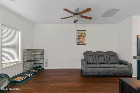 307 Winstead Loop, Richlands, NC 28574 photo 9